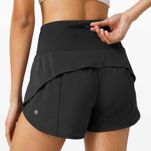 NWOT Lululemon athletica Women's Black Speed Up Shorts 2.5 inseam Size 4